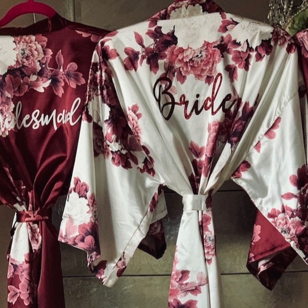 Bridesmaid Robe - Picture 3 of 3